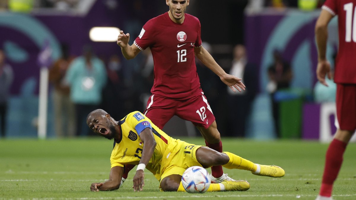 Enner Valencia marcó los dos goles del triunfo de la selección de Ecuador ante Catar.