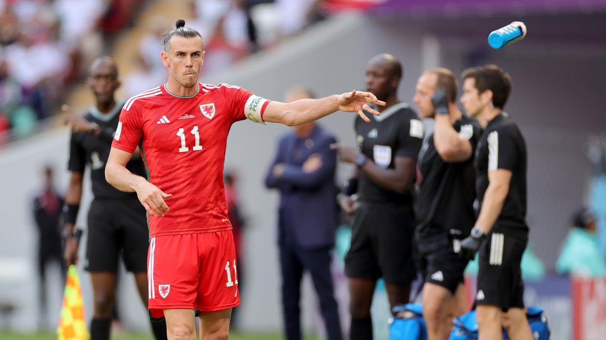 Gareth Bale comandará el ataque de Gales ante Inglaterra.