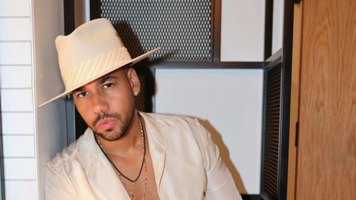 Romeo realiza pruebas de sonido, por esto estaría en Guayaquil el 23 de febrero, un día antes de su show.