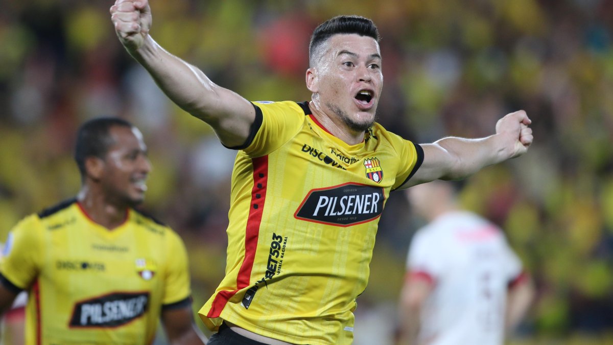 Carlos Rodríguez permanecerá en Barcelona hasta la temporada 2023.