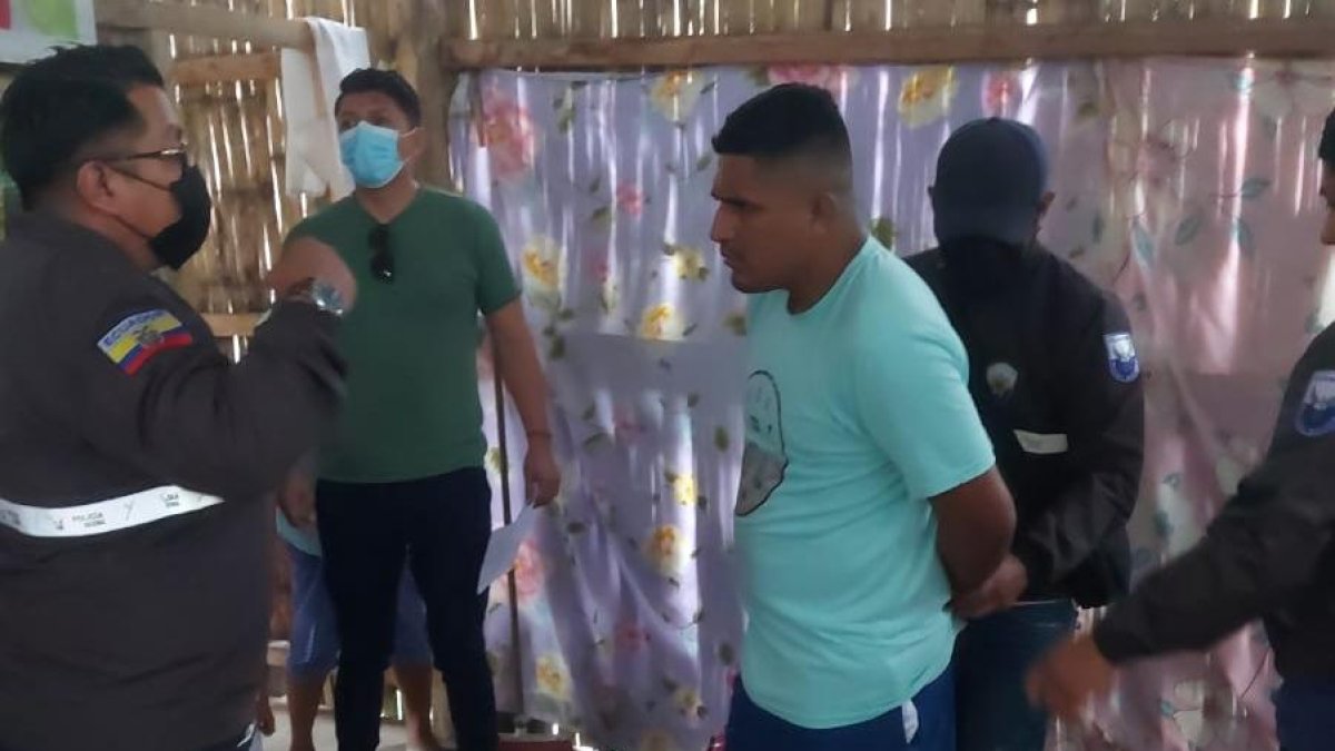 El sospechoso fue detenido en una casa que agentes policiales allanaron el pasado viernes en el cantón Milagro, en la provincia del Guayas.