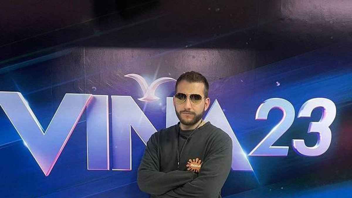 El ecuatoriano ya se encuentra ensayando para la competencia.