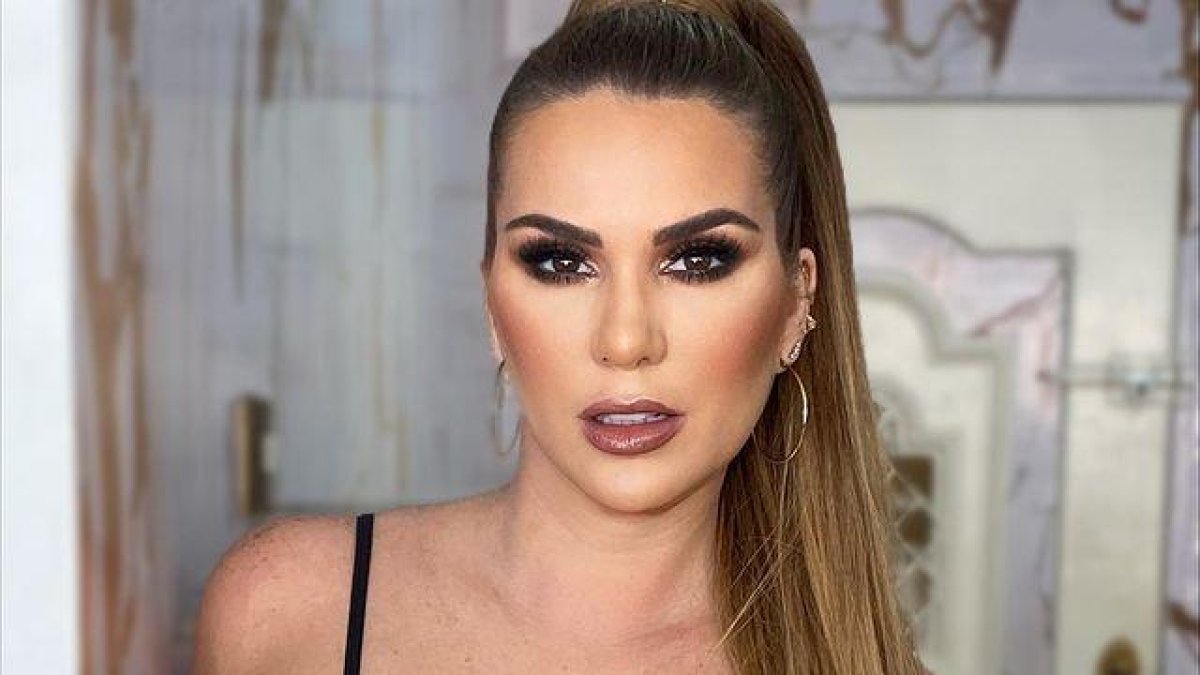 La actriz ha dejado en claro su cariño por Arturo Viscarra.