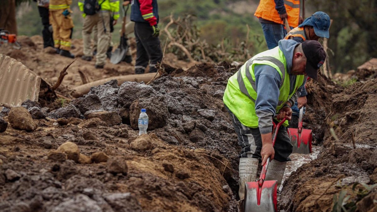 Riesgos señala que son siete los fallecidos por el deslave de Alausí.