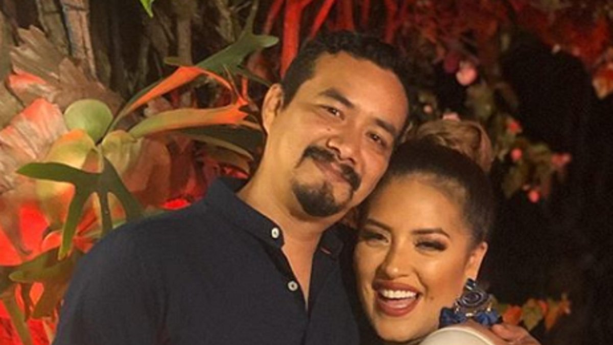 LA REPORTERA DE FARÁNDULA ALEJANDRA 'LA SUKA' SÁNCHEZ JUNTO A SU ESPOSO GASTÓN BUSTAMANTE |