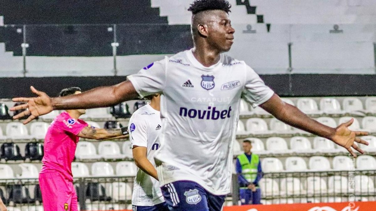 Emelec sumó 4 puntos en el grupo B de la Copa Sudamericana.