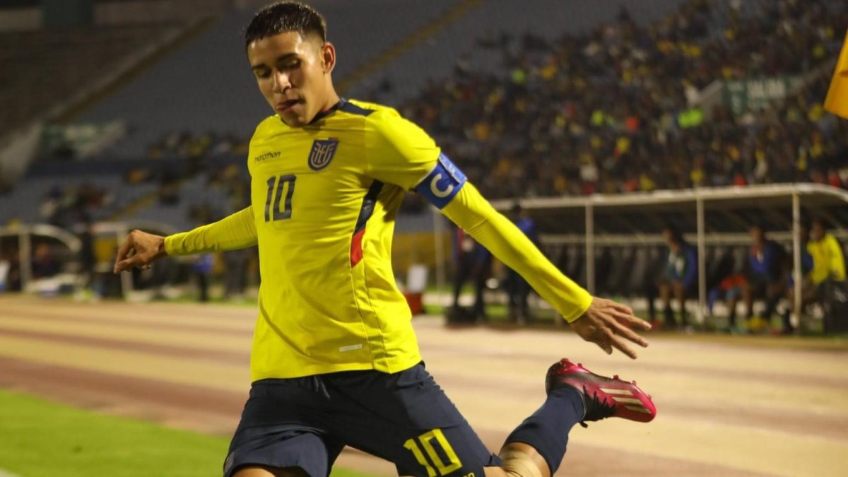 Páez, de 16 años, es el más joven de la nómina de 21 convocados que viajarán al Mundial de Argentina Sub-20.