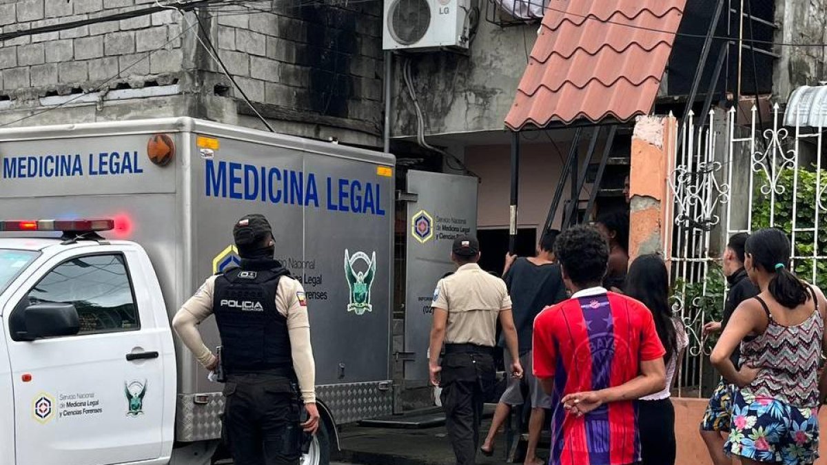 La víctima mortal trató de escapar  de sus verdugos. Policía llegó al lugar.