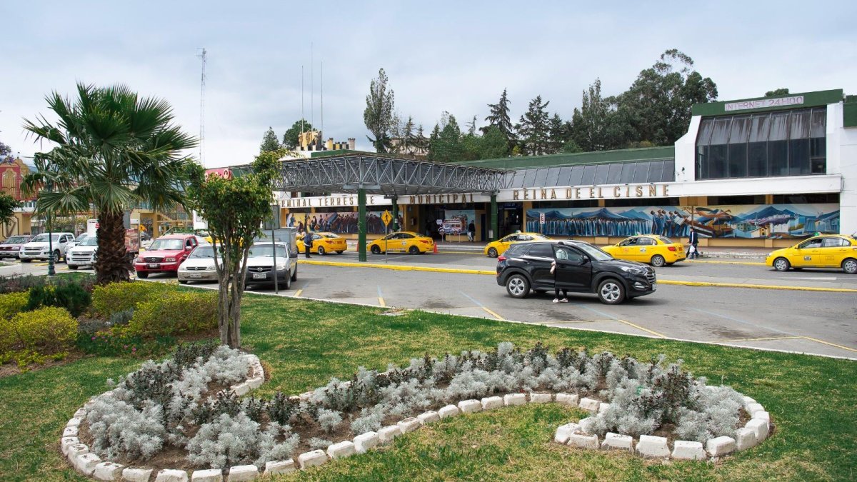 En las inmediaciones de la terminal terrestre abordaron a unas víctimas.