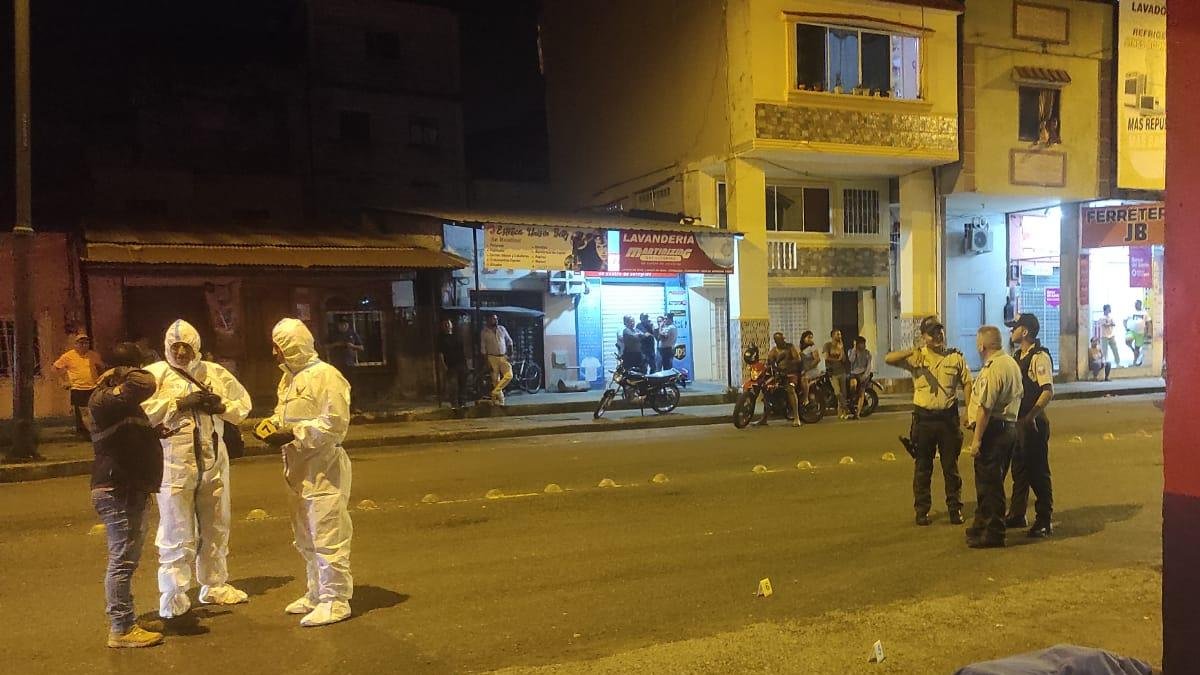 Hasta el sitio se dirigieron las autoridades para realizar las respectivas investigaciones.