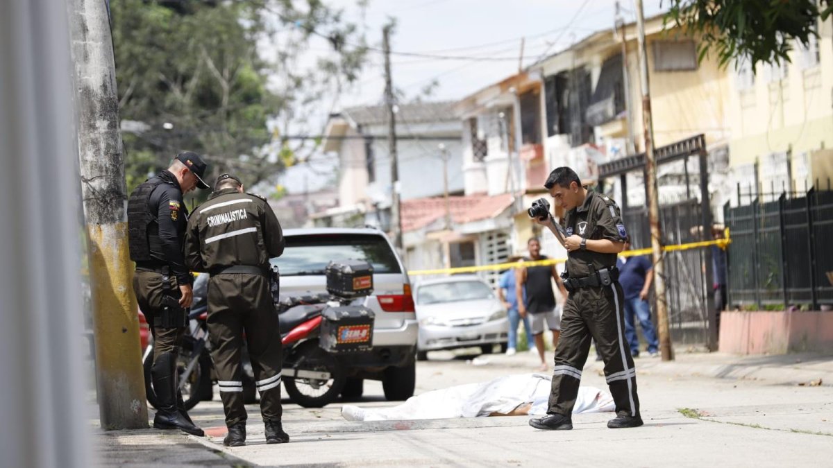 Un hombre fue asesinado en La Alborada, norte de Guayaquil.