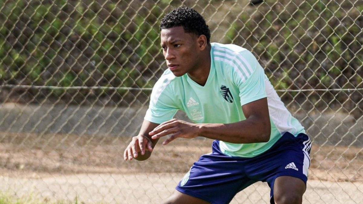 Gonzalo Plata saldría del fútbol español