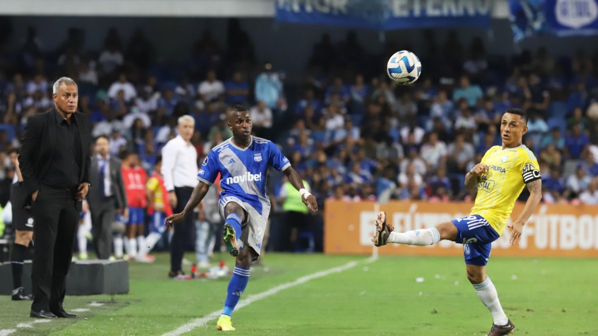 Miller Bolaños es el goleador de Emelec, con 10 anotaciones.
