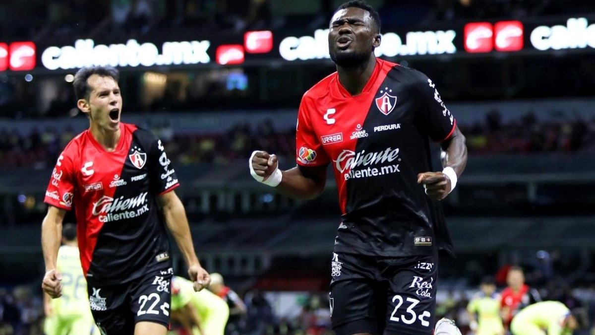 Jordy Caicedo registra 3 goles en 4 partidos con Atlas. En esta foto festeja su tanto en el 1-1 contra América, el pasado domingo 20 de agosto.