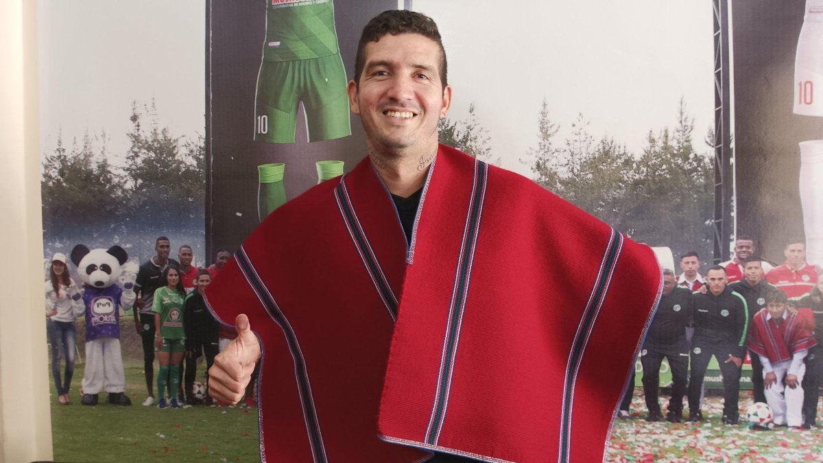 Jorge Pinos, arquero del Mushuc Runa que fue campeón de la Sudamericana con Independiente.