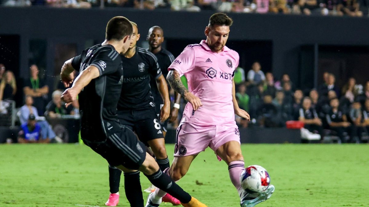 Lionel Messi fue titular en el primer partido de la MLS que disputó con el Inter de Miami ante el Nashville.
