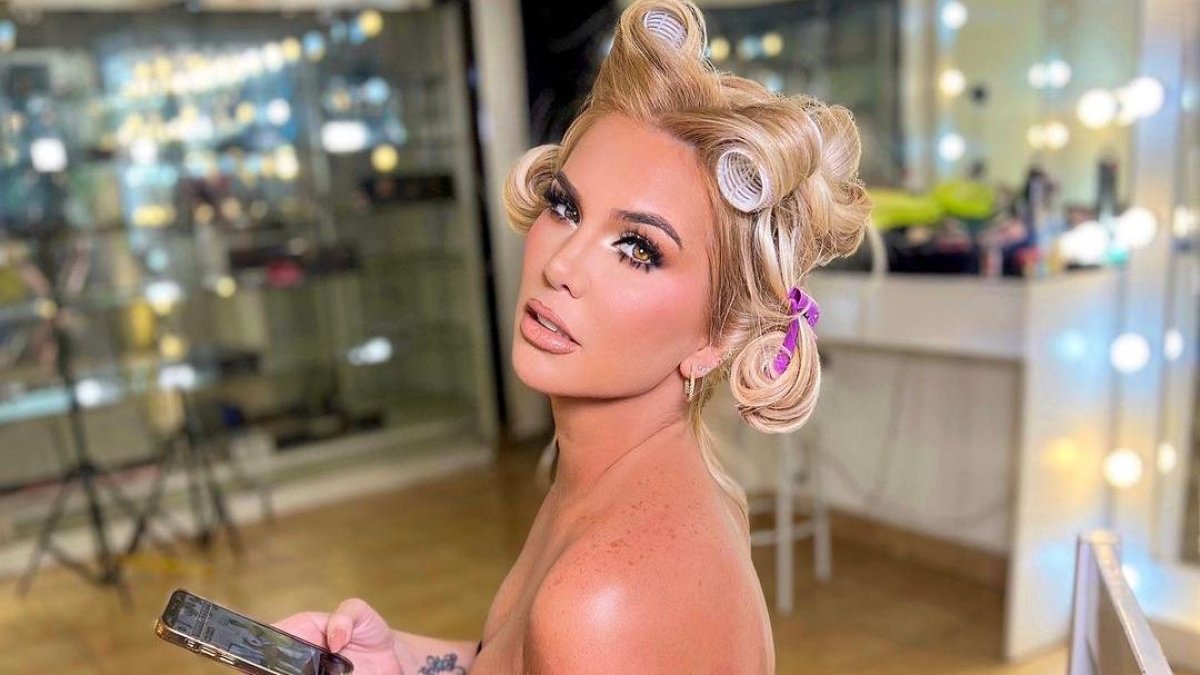 Carolina Jaume es una actriz y presentadora ecuatoriana.