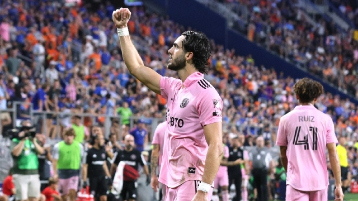 Leonardo Campana continuará marcando goles en la MLS con la camiseta del New England Revolution