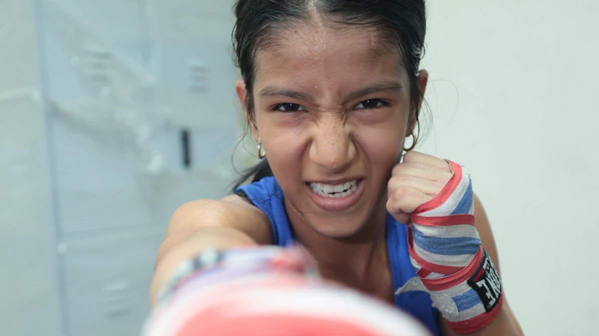 Sheila entrena de lunes a viernes a doble turno en Fedeguayas y en Trinibox.