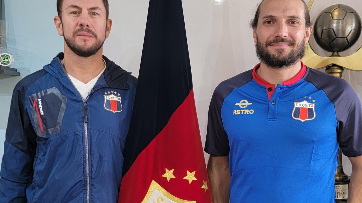 Jorge Iván Mancheno (i) y José Pardo (d) toman las riendas del Deportivo Quito.