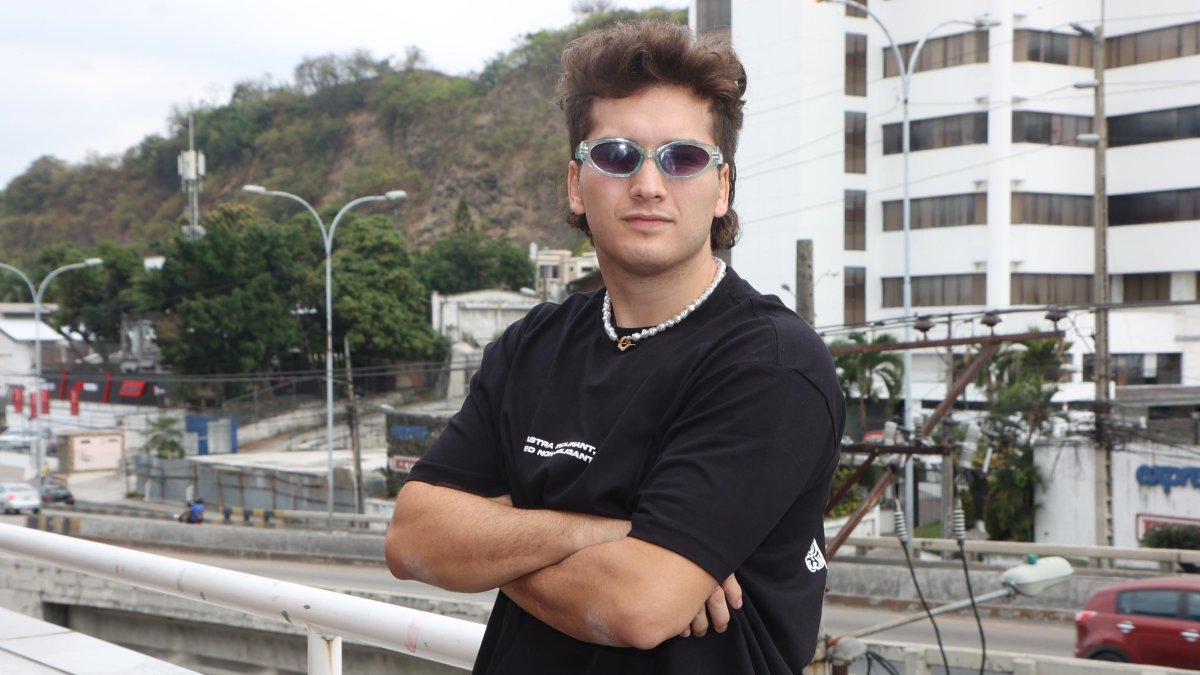 Jandino, motivado por el reconocimiento que esta teniendo con su carrera musical.