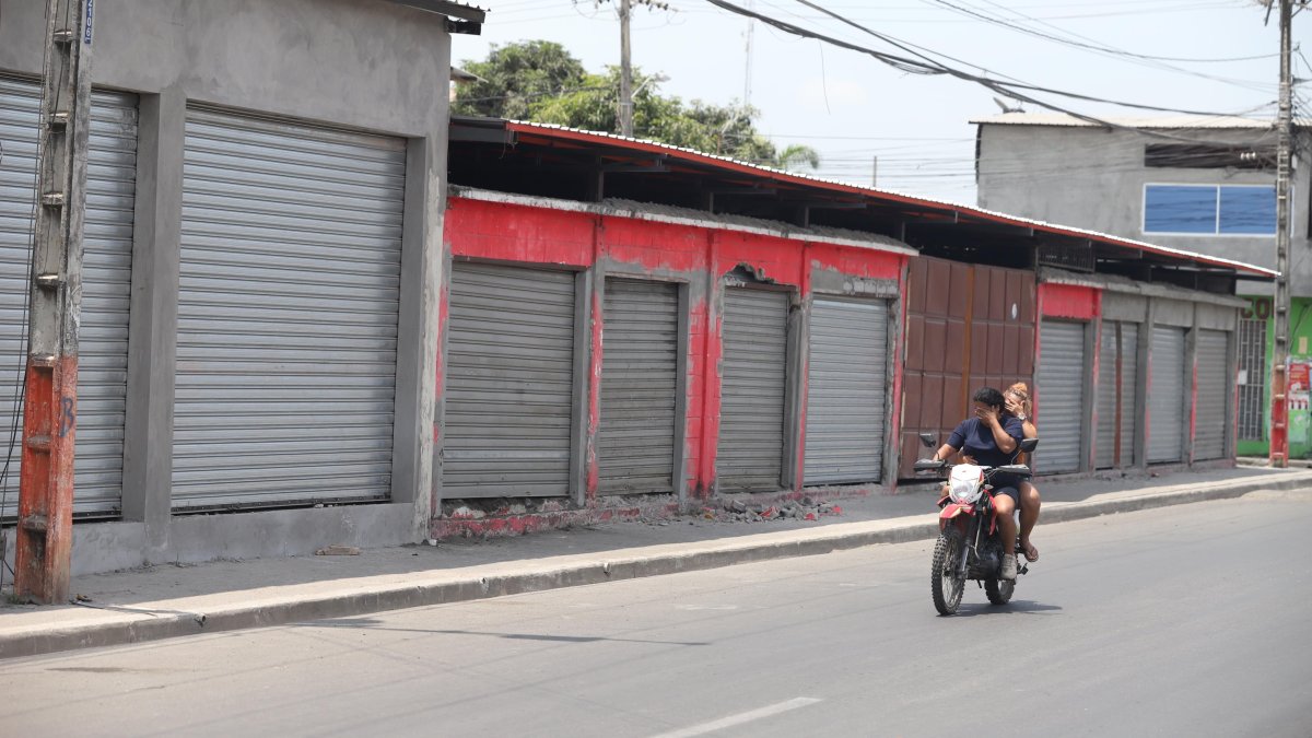 La construcción con paredes de color naranja sería obra de Mariana Mendieta. En los exteriores de este sitio fue secuestrada en la mañana del jueves 5.