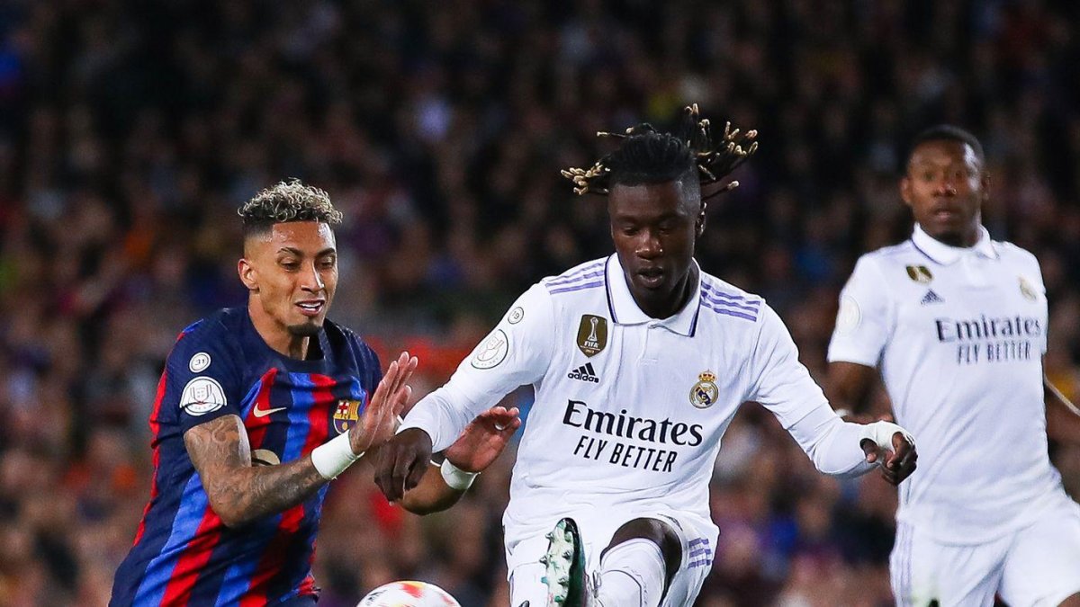 Real Madrid vs Barcelona juegan este domingo 21 de abril.