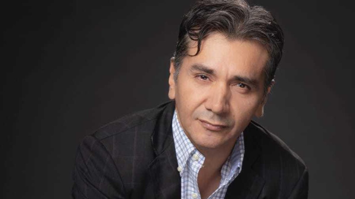 El director de teatro afirma que no puede juzgar a Kaviedes.