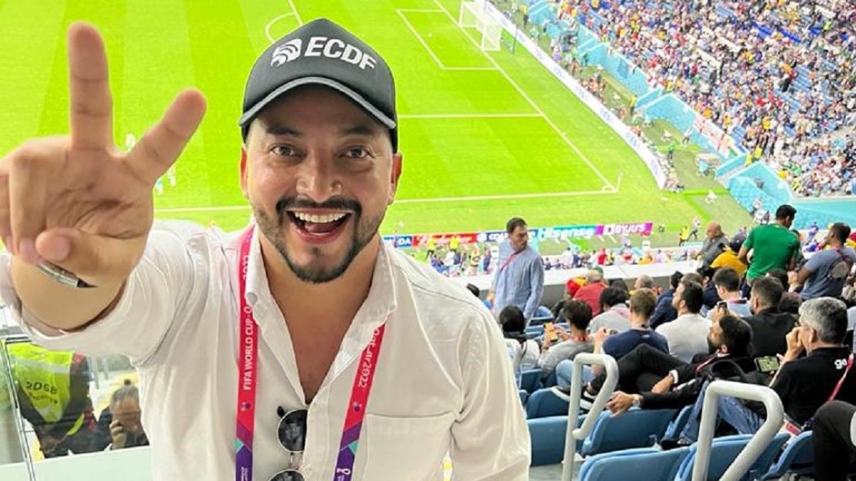 Jerry Robalino, narrador de El Canal del fútbol que pasa los partido de Ecuador.