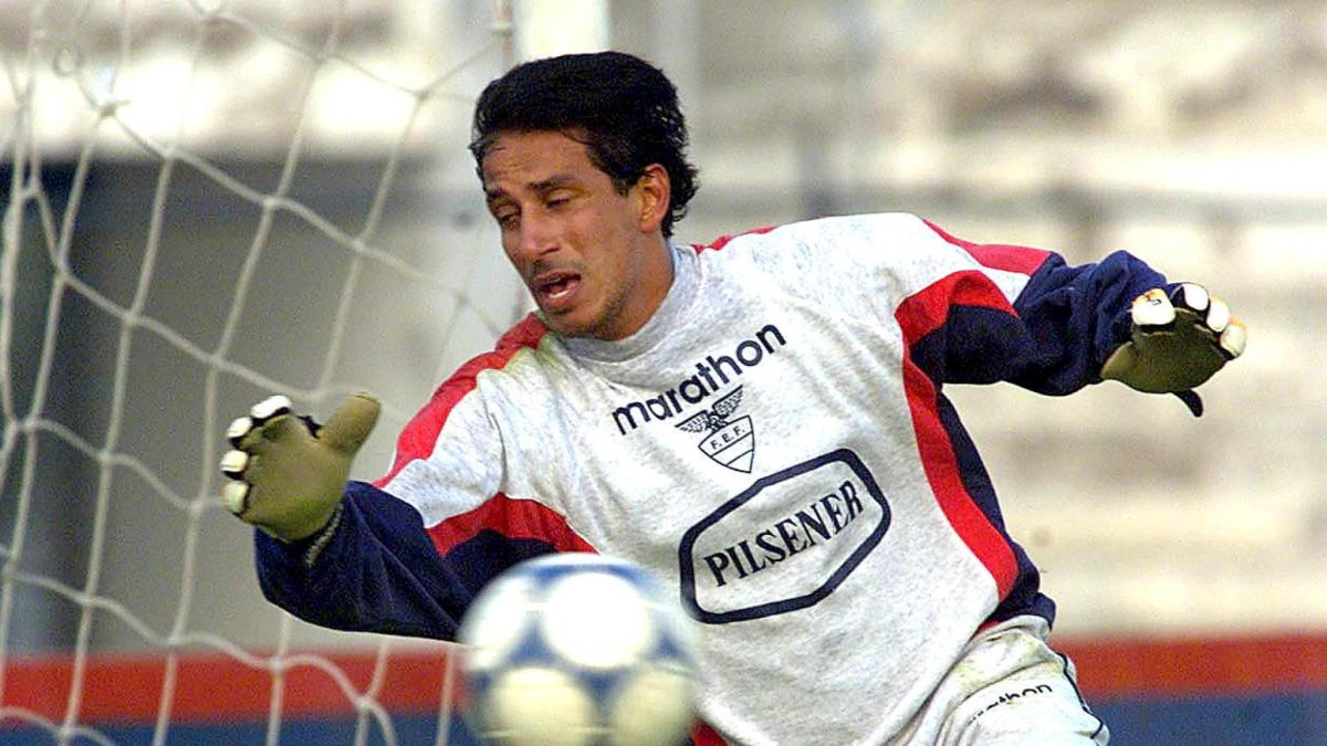 José Francisco Cevallos formó parte de la selección que consiguió el primer boleto al Mundial de 2002.