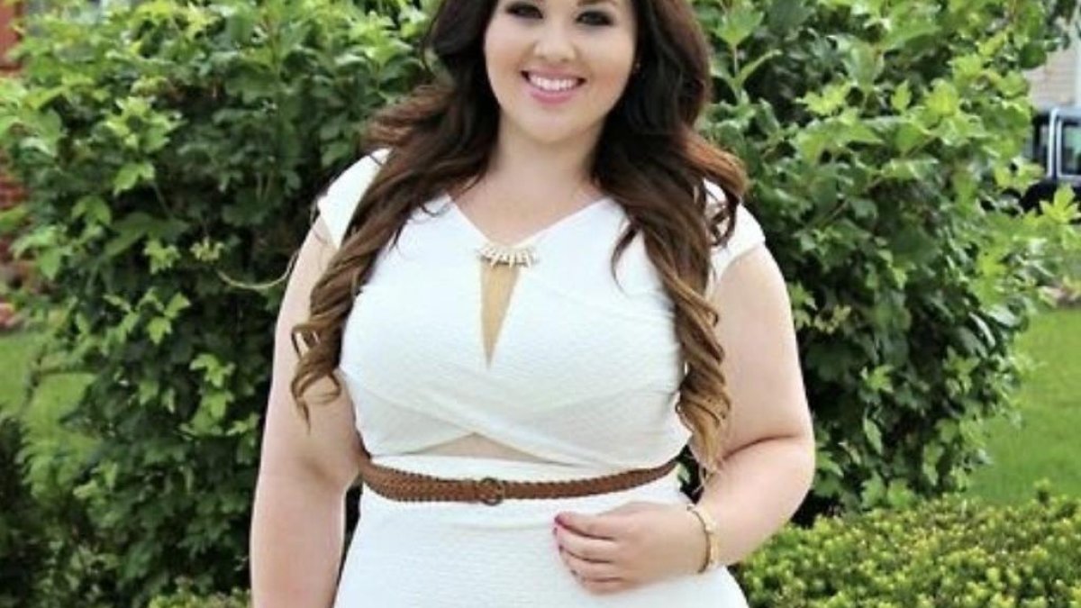 Contextura gruesa. Si tienes mayor medida en la cintura, procura no utilizarlos en tamaños grandes y con hebillas muy gruesas. Si puedes evitarlos, mejor.