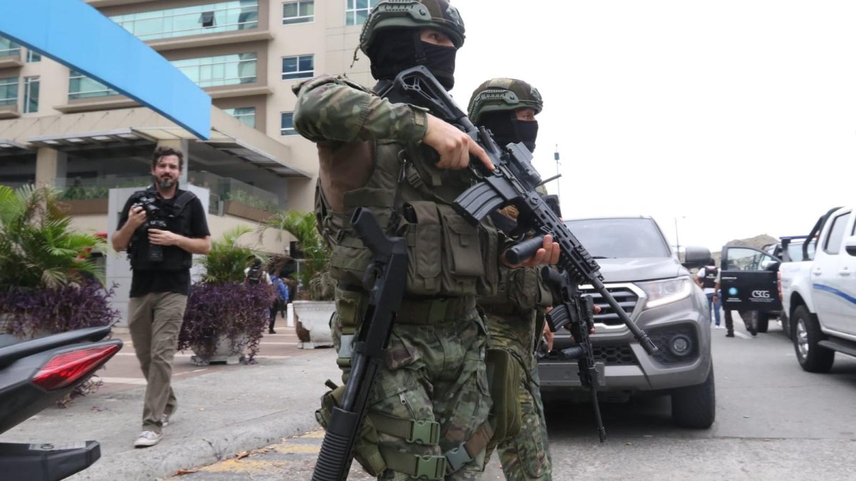 Los militares siguen en operativos constantes en Guayaquil.