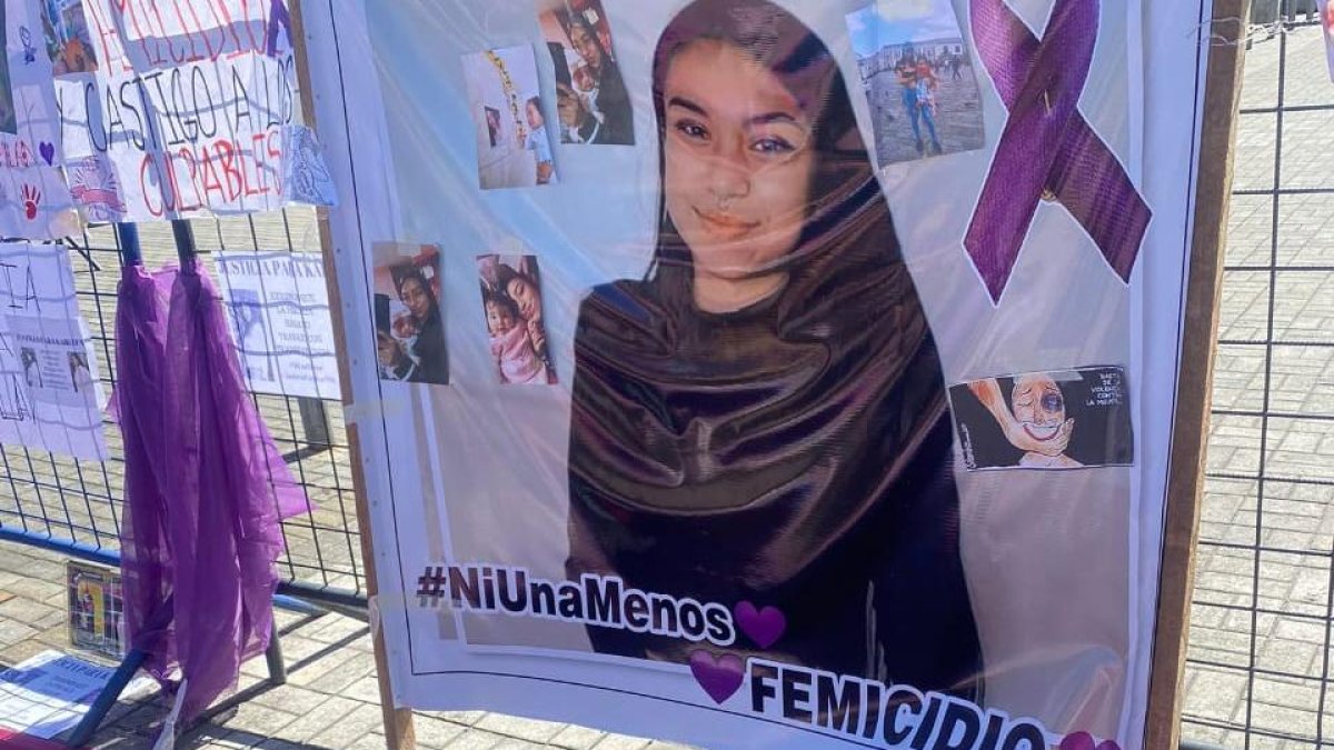 La joven fue asesinada en su casa. El implicado fue sentenciado a 26 años de prisión.