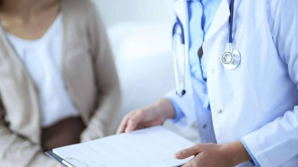 Reconocemos la ardua tarea de quienes dedican sus vidas a cuidar la salud.