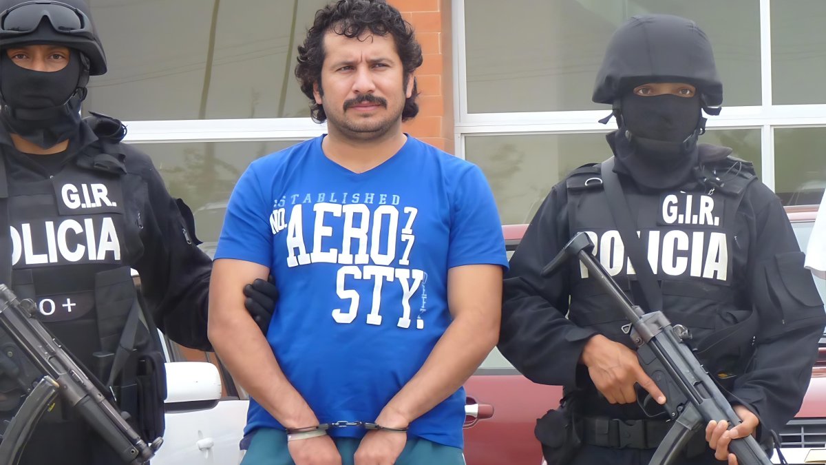 José Adolfo Macías Villamar se convirtió en líder de Los Choneros tras el asesinato de Jorge Luis Zambrano González, alias Rasquiña o JL, el 28 de diciembre de 2020.