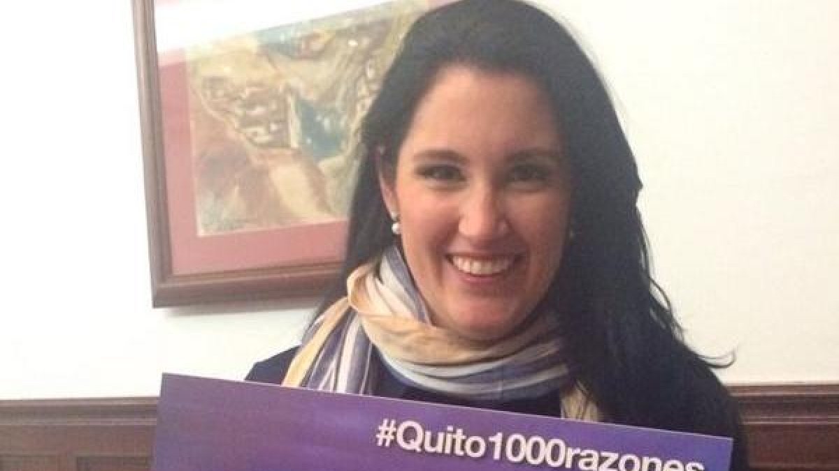 Carvajal se desempeñó como Ministra de Transporte del 10 de marzo de 2014 al 22 de junio de 2015