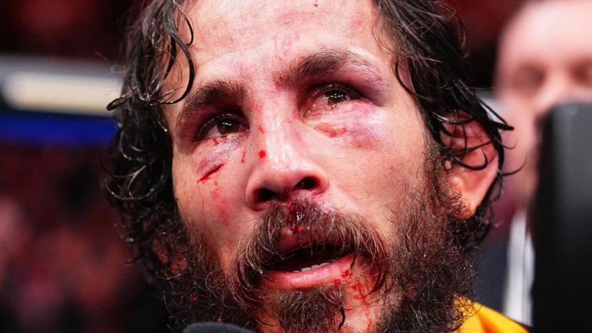 Chito Vera luego de recibir castigo en una de sus últimas presentaciones oficiales: