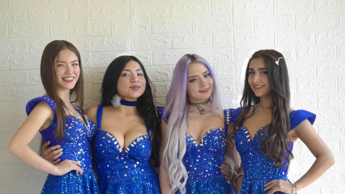 Mily, Yuliana, Karen y Angie conforman Cabañal, un grupo que quiere potenciar la cumbia con un toque más juvenil.