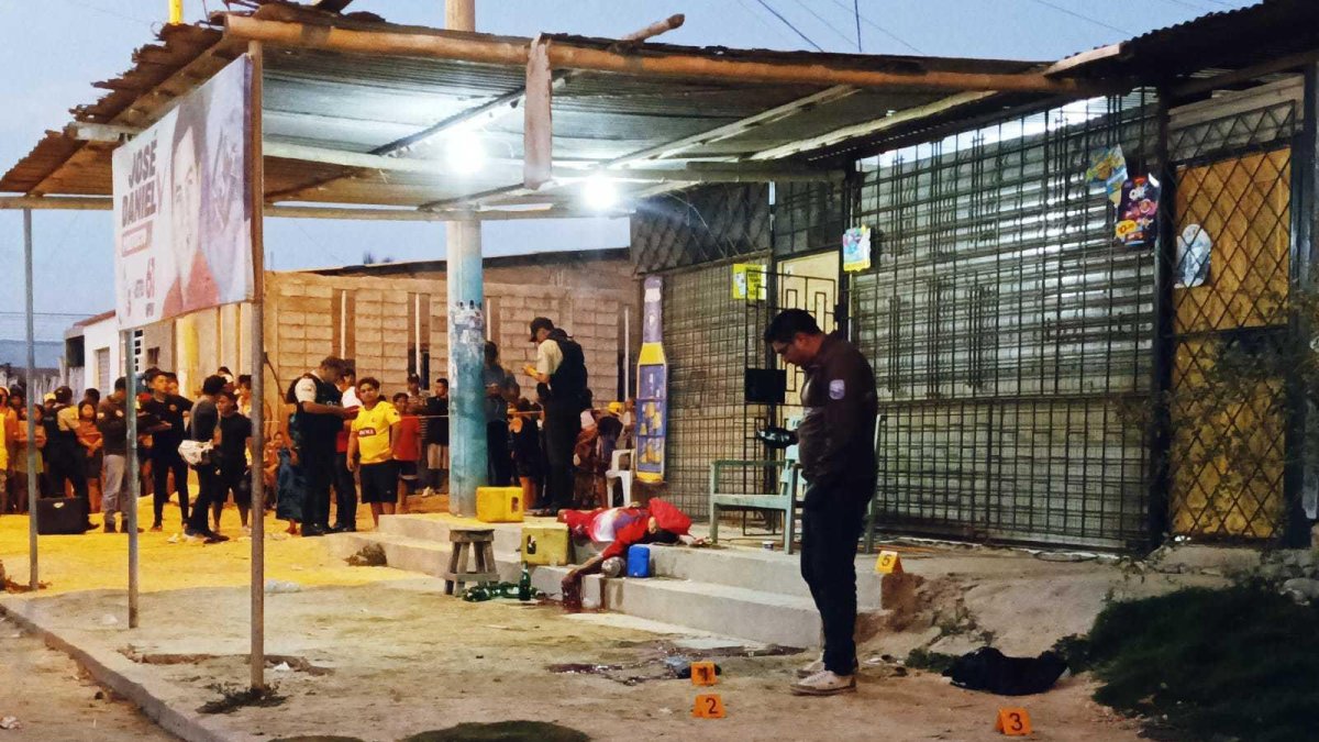 El ataque en el barrio 14 de Julio dejó dos fallecidos y un herido.