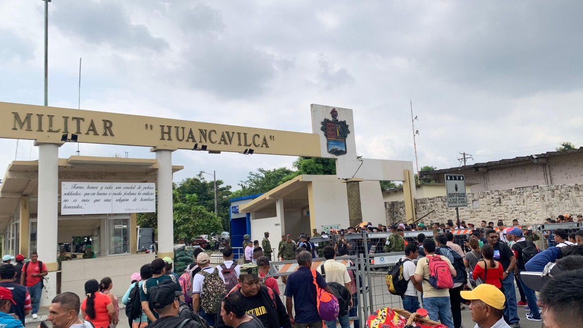 Desde las 06:00 de la mañana comenzó la jornada para reclutar voluntarios en el Fuerte Huancavilca.