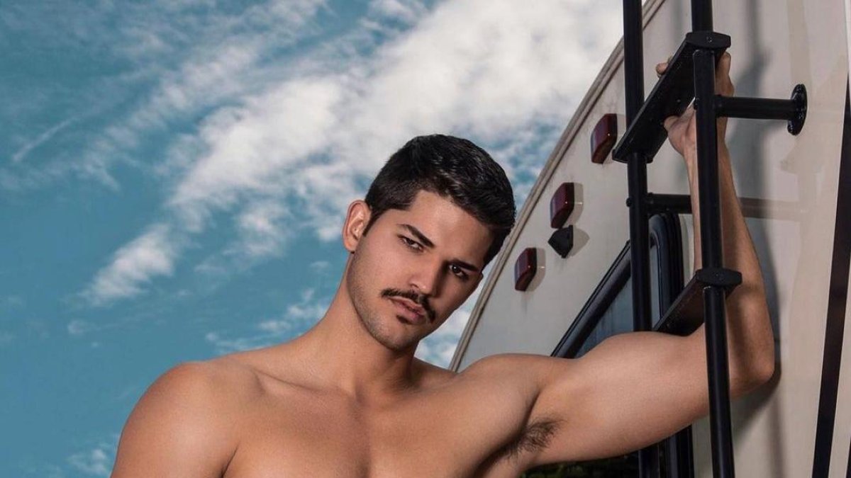 Renier Izquierdo participó en el reality de baile ‘Soy el mejor’, de TC, en donde conoció a su pareja, la bailarina Antonella Moscoso.