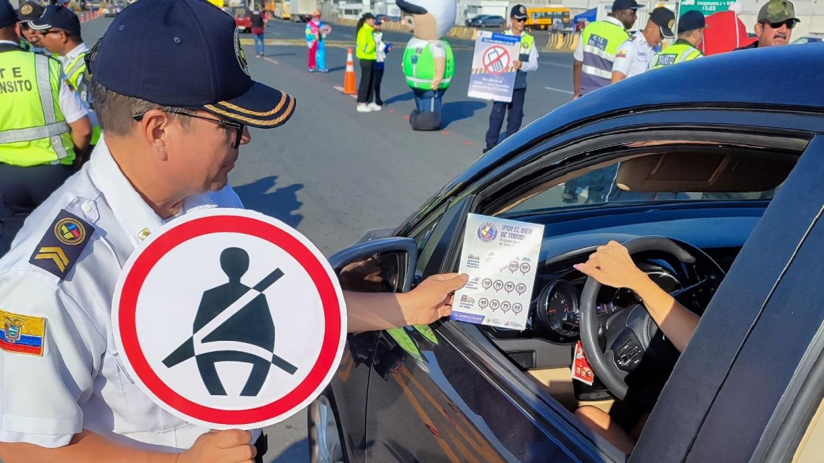 Agentes de tránsito se desplegarán en terminales terrestres y peajes estatales.