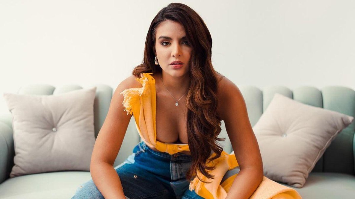 Dayanara está dominada a los Premios Heat.