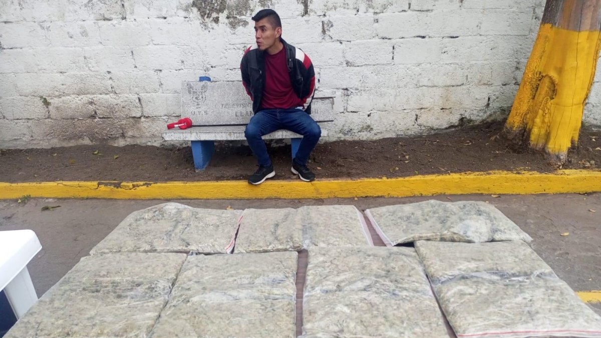 El sujeto registra antecedentes penales.