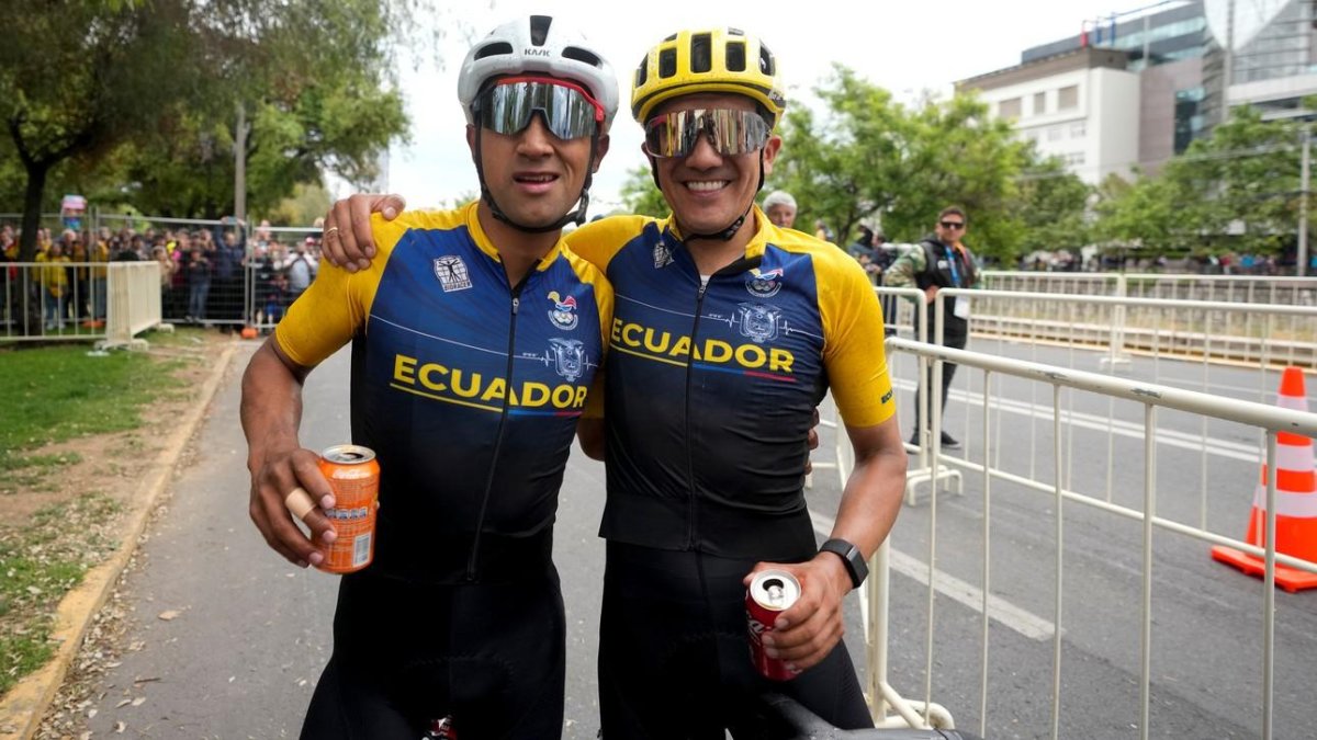 Jhonatan Narváez y Richard Carapaz.