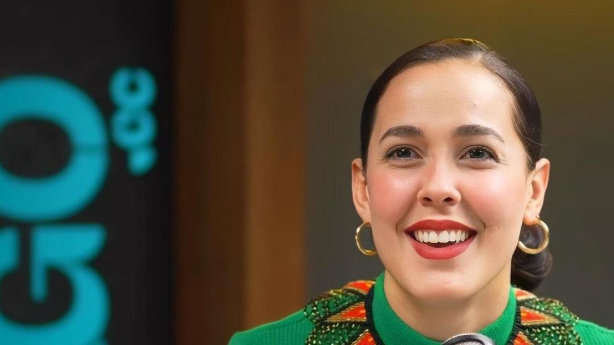 La actríz y periodista cubana Alondra Santiago tiene 18 años residiendo en el país