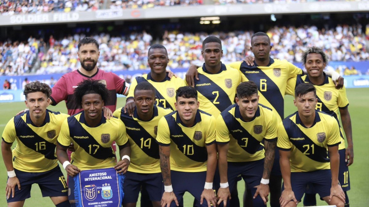 El 11 titular de la Tri con el que enfrentará a Argentina.