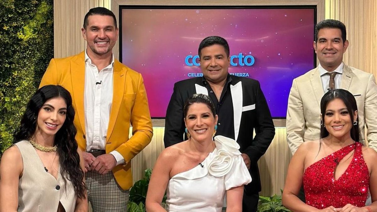 Virginia Limongi, Gaby, Dora West, José Urrutia, Henry y Luis Antonio Ruiz.