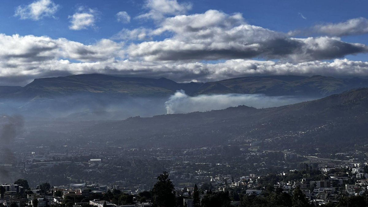 Una de las preocupaciones es el crecimiento urbano sin regulación. Hay edificaciones que se levantan en sitios de riesgo y en zonas protegidas como el Ilaló.