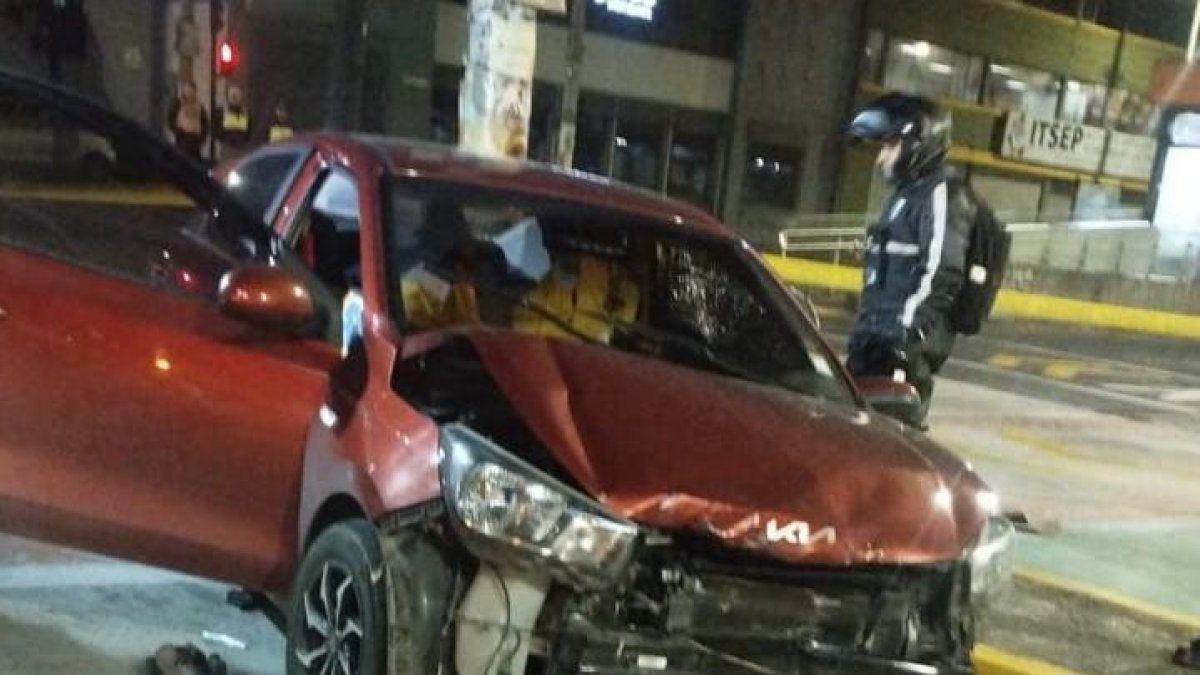 [MISSING]binding.image.description